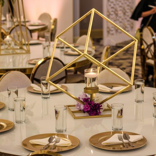 Modern geometric centerpiece