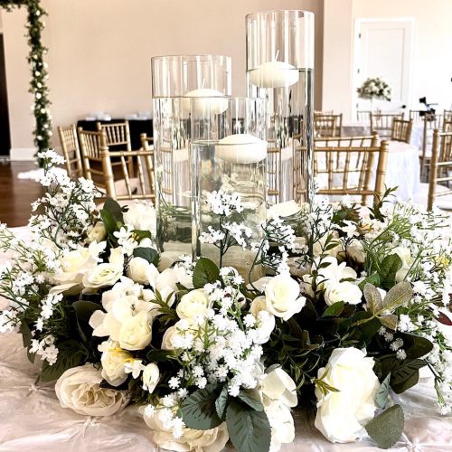 White floral centerpiece